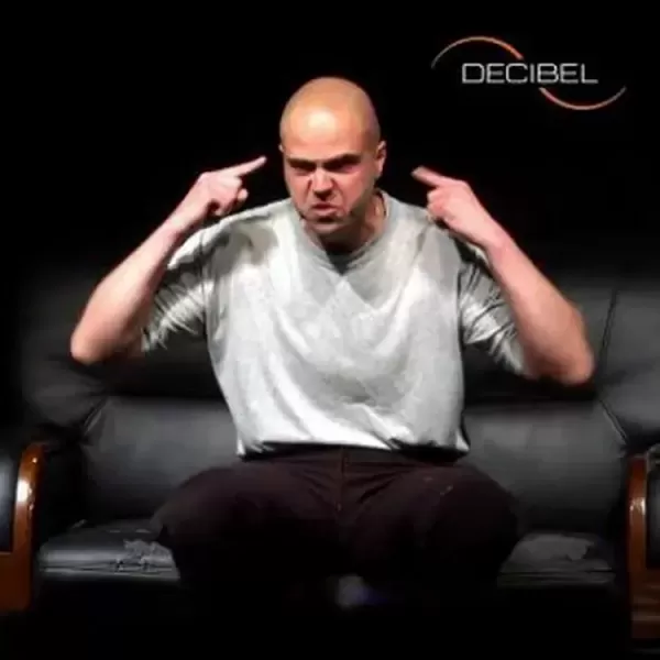 Stop That Noise! - перформънс и дебат организиран от DECIBEL