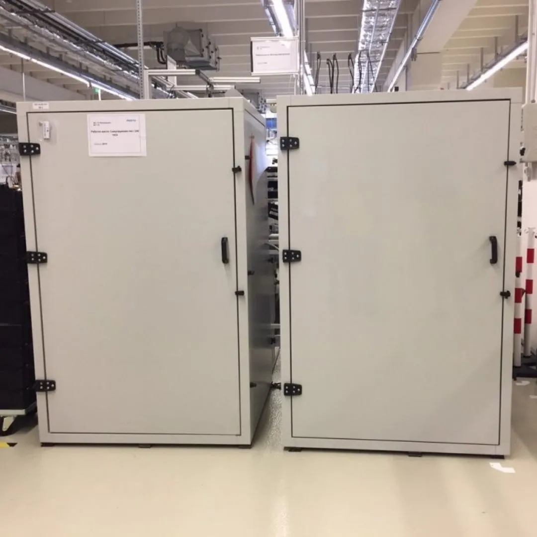 Машинна шумоизолация в производствено хале, FESTO