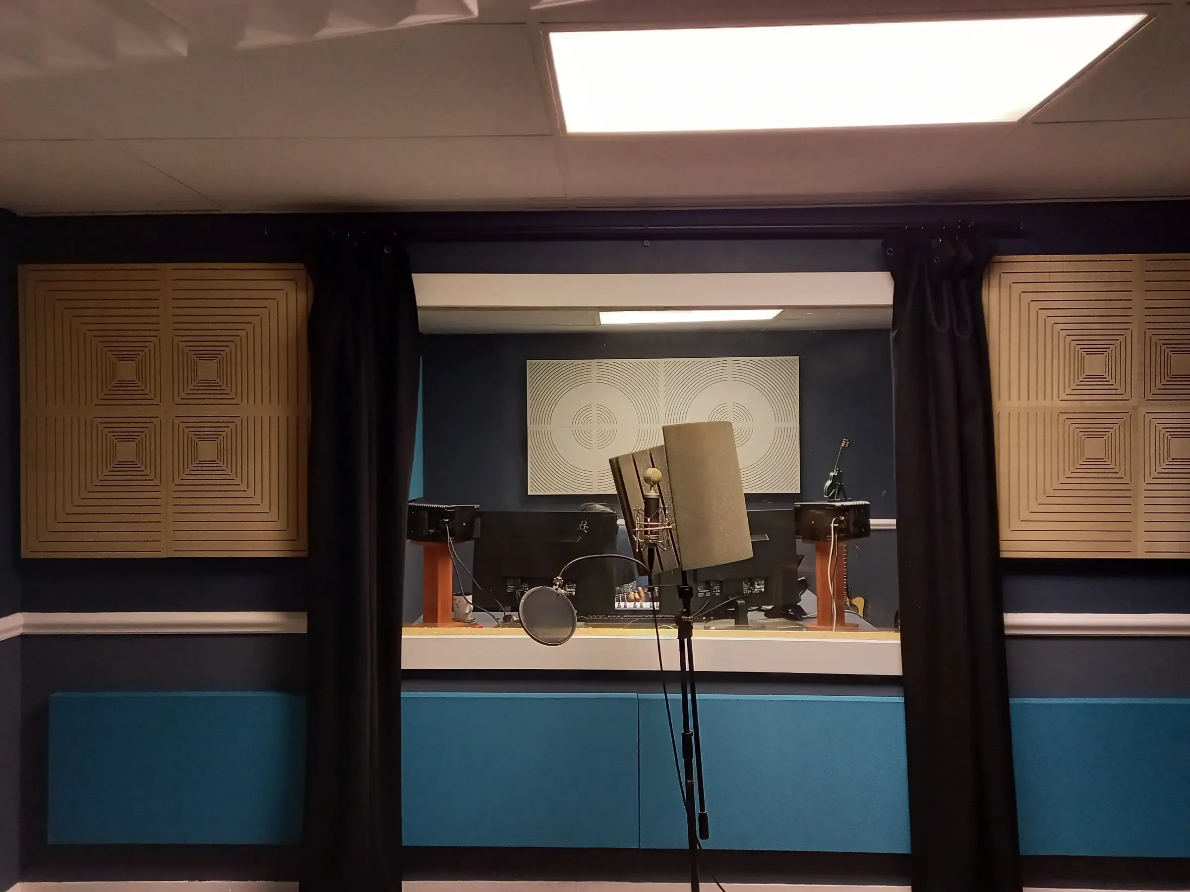 Професионално акустично подобрение в David Gresham Records