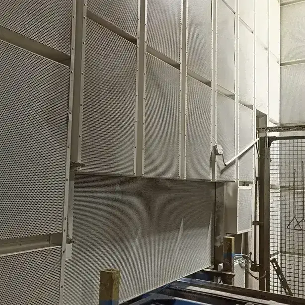 Двустепенна звукоизолация за бетонпреси в Чехия