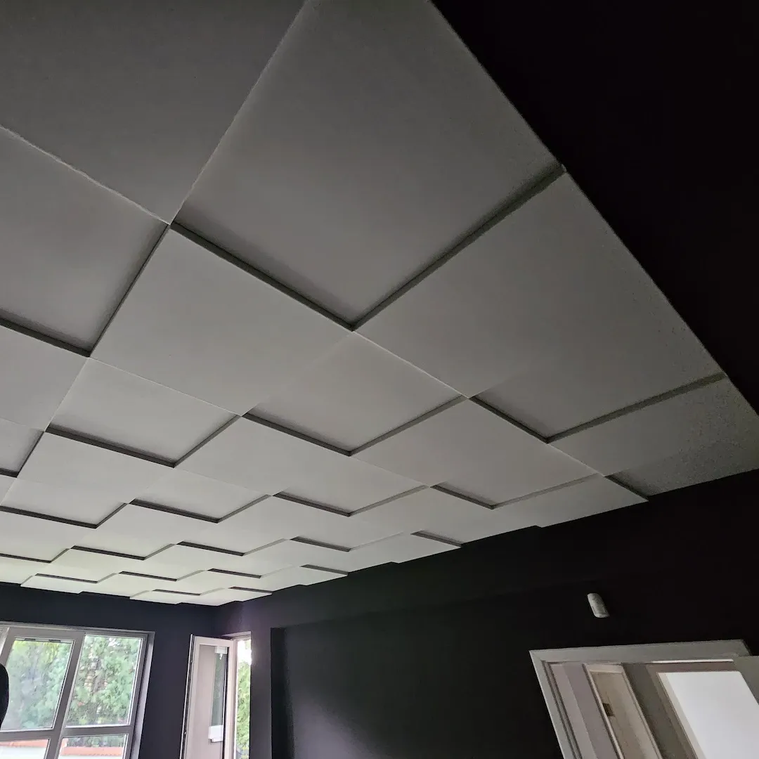 Домашно подкаст и музикално студио с акустични панели Echo Wall