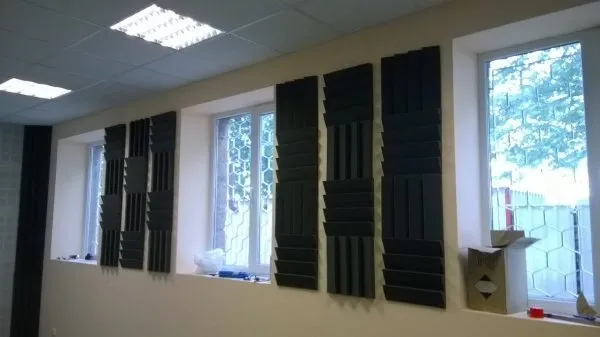 Подобряване на акустиката в модерен открит театър